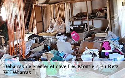 Débarras de grenier et cave  44580
